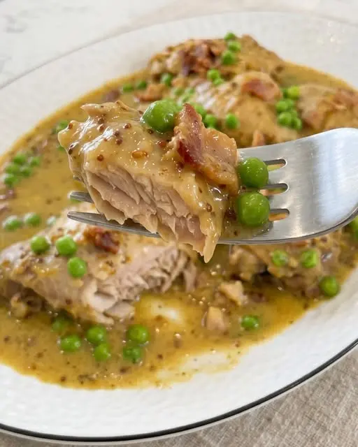 Slow cooker honey mustard chicken served over white rice with green beans